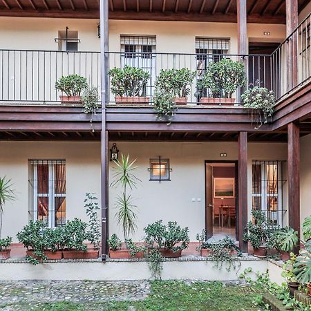 San Jacinto Sevilla Best Location Apartment Triana Exterior photo